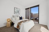 https://images.listonce.com.au/custom/160x/listings/2222-howard-street-north-melbourne-vic-3051/453/01813453_img_06.jpg?mtI1WjWVojo