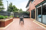 https://images.listonce.com.au/custom/160x/listings/223-everett-street-brunswick-west-vic-3055/493/01829493_img_11.jpg?R9nt-pe5-Iw