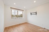 https://images.listonce.com.au/custom/160x/listings/223-lawson-road-mooroolbark-vic-3138/581/01752581_img_06.jpg?BFmF8DnNWZY