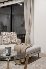https://images.listonce.com.au/custom/160x/listings/223-thea-grove-doncaster-east-vic-3109/133/01772133_img_03.jpg?SjfOGA563jA