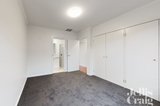 https://images.listonce.com.au/custom/160x/listings/223-yaralla-road-bentleigh-east-vic-3165/223/01605223_img_06.jpg?2hwFi70zlUw