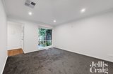 https://images.listonce.com.au/custom/160x/listings/223-yaralla-road-bentleigh-east-vic-3165/223/01605223_img_11.jpg?iYy_jY8Rq5Y