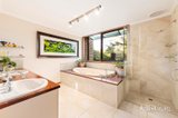 https://images.listonce.com.au/custom/160x/listings/2232-cambridge-road-kilsyth-vic-3137/059/01810059_img_12.jpg?deAubPz3TQw