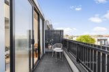 https://images.listonce.com.au/custom/160x/listings/22339-burnley-street-richmond-vic-3121/663/01722663_img_03.jpg?O3Lz5wcPPFA