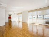 https://images.listonce.com.au/custom/160x/listings/22384-toorak-road-south-yarra-vic-3141/960/01731960_img_02.jpg?UyixPne7CkA