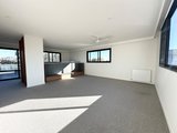https://images.listonce.com.au/custom/160x/listings/224-beavers-road-northcote-vic-3070/204/01721204_img_06.jpg?znAdPoh7c20