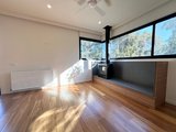 https://images.listonce.com.au/custom/160x/listings/224-beavers-road-northcote-vic-3070/204/01721204_img_08.jpg?MmTx1hg0srg