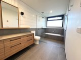 https://images.listonce.com.au/custom/160x/listings/224-beavers-road-northcote-vic-3070/204/01721204_img_13.jpg?JAraqEQJKQI