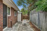 https://images.listonce.com.au/custom/160x/listings/224-bedford-road-ringwood-vic-3134/737/01192737_img_10.jpg?C0pjp-K2NvA