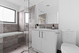 https://images.listonce.com.au/custom/160x/listings/224-centenary-street-seaford-vic-3198/477/01742477_img_03.jpg?4SNG6FTlHaI