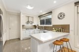 https://images.listonce.com.au/custom/160x/listings/224-imperial-avenue-mount-waverley-vic-3149/105/01166105_img_05.jpg?Gjob4lij95U