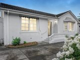 https://images.listonce.com.au/custom/160x/listings/224-parkside-street-elsternwick-vic-3185/498/00976498_img_16.jpg?GuVTDMz6GvI