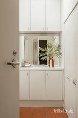 https://images.listonce.com.au/custom/160x/listings/224-scotchmer-street-fitzroy-north-vic-3068/284/01990284_img_10.jpg?Ktfwz2sjJOI