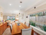 https://images.listonce.com.au/custom/160x/listings/2242-lawrence-road-mount-waverley-vic-3149/871/00698871_img_04.jpg?vOrT10oOVLA