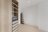 https://images.listonce.com.au/custom/160x/listings/22435-camberwell-road-hawthorn-east-vic-3123/984/01951984_img_08.jpg?b8PflOQsGe0