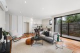 https://images.listonce.com.au/custom/160x/listings/2245-grenville-street-hampton-vic-3188/570/01238570_img_06.jpg?OHId1dvvw54
