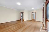 https://images.listonce.com.au/custom/160x/listings/225-barnsbury-road-deepdene-vic-3103/776/01724776_img_02.jpg?LzH0h1ycs6U