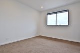 https://images.listonce.com.au/custom/160x/listings/225-florence-avenue-donvale-vic-3111/571/01582571_img_02.jpg?Q3ohxbm4ALQ