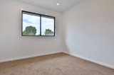 https://images.listonce.com.au/custom/160x/listings/225-florence-avenue-donvale-vic-3111/571/01582571_img_07.jpg?8unbx4uWFv4