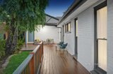 https://images.listonce.com.au/custom/160x/listings/225-ruskin-avenue-croydon-vic-3136/799/01474799_img_14.jpg?07SGyhZQ1Us