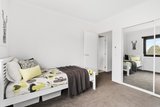 https://images.listonce.com.au/custom/160x/listings/225-strathallan-road-macleod-vic-3085/636/01751636_img_06.jpg?X6jEAuNweb8