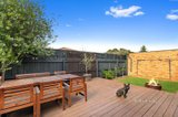 https://images.listonce.com.au/custom/160x/listings/225-swan-walk-chelsea-vic-3196/563/01508563_img_15.jpg?alUd4AxAKGA