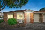 https://images.listonce.com.au/custom/160x/listings/2256-norton-road-croydon-vic-3136/553/00657553_img_01.jpg?NX1bMJDb1cw