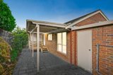 https://images.listonce.com.au/custom/160x/listings/226-28-leigh-road-croydon-vic-3136/386/00570386_img_10.jpg?UgLUy4ddLh0