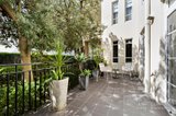https://images.listonce.com.au/custom/160x/listings/226-graham-street-port-melbourne-vic-3207/333/01843333_img_08.jpg?4Re4IxN1fHc