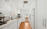 https://images.listonce.com.au/custom/160x/listings/226-highbury-road-mount-waverley-vic-3149/288/01893288_img_06.jpg?zbk_Lk7_ILQ