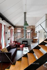 https://images.listonce.com.au/custom/160x/listings/226-kerr-street-fitzroy-vic-3065/282/01035282_img_09.jpg?IQxXnXdTRDw