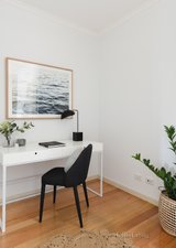 https://images.listonce.com.au/custom/160x/listings/226-lewis-street-thornbury-vic-3071/592/00750592_img_03.jpg?f_qegPbt0e0