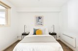https://images.listonce.com.au/custom/160x/listings/226-lewis-street-thornbury-vic-3071/592/00750592_img_10.jpg?-zJp5bSSkn0