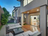 https://images.listonce.com.au/custom/160x/listings/226-leyland-road-mount-waverley-vic-3149/047/00972047_img_09.jpg?FXFpfj299NQ