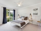 https://images.listonce.com.au/custom/160x/listings/226-oliver-street-ringwood-vic-3134/224/00621224_img_06.jpg?eP36pXsWiGs