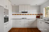 https://images.listonce.com.au/custom/160x/listings/226-wilmot-street-macleod-vic-3085/388/01976388_img_08.jpg?b-Xyvnv89DI