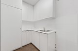 https://images.listonce.com.au/custom/160x/listings/2260-barkly-street-st-kilda-vic-3182/470/01928470_img_09.jpg?NwCe2s6E2Gc