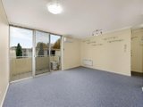 https://images.listonce.com.au/custom/160x/listings/2260-oshanassy-street-north-melbourne-vic-3051/539/00391539_img_03.jpg?p0LQgBWC44E