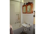 https://images.listonce.com.au/custom/160x/listings/2263-dandenong-road-prahran-vic-3181/493/01633493_img_04.jpg?3RSlPY8vdyg