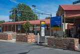 https://images.listonce.com.au/custom/160x/listings/2266-alexandra-parade-east-clifton-hill-vic-3068/104/01684104_img_05.jpg?7my-H9NXe-A