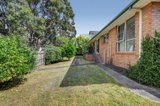 https://images.listonce.com.au/custom/160x/listings/2268-gallaghers-road-glen-waverley-vic-3150/959/01352959_img_06.jpg?Psgj3V4L2a4