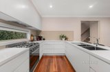 https://images.listonce.com.au/custom/160x/listings/227-anne-street-blackburn-north-vic-3130/511/01496511_img_05.jpg?xhHR2P1P-XQ