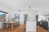 https://images.listonce.com.au/custom/160x/listings/227-brentwood-avenue-pascoe-vale-south-vic-3044/663/01445663_img_04.jpg?3IEynLIo-L0