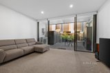 https://images.listonce.com.au/custom/160x/listings/227-finch-street-notting-hill-vic-3168/309/01640309_img_04.jpg?5S1CrJa0wkQ