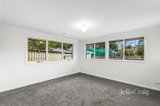 https://images.listonce.com.au/custom/160x/listings/227-grand-boulevard-montmorency-vic-3094/922/01852922_img_07.jpg?-HJFdvmZE4w