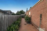 https://images.listonce.com.au/custom/160x/listings/227-mckenna-road-glen-waverley-vic-3150/630/01747630_img_12.jpg?vCIdJncltMM