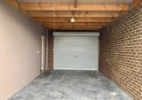 https://images.listonce.com.au/custom/160x/listings/227-mcmahon-road-reservoir-vic-3073/978/01908978_img_02.jpg?03A5zowMMcs