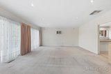 https://images.listonce.com.au/custom/160x/listings/227-rosanna-road-rosanna-vic-3084/738/01607738_img_05.jpg?fvrsLRYE3Hs