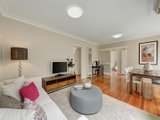 https://images.listonce.com.au/custom/160x/listings/227-view-street-mont-albert-vic-3127/048/00829048_img_03.jpg?g1ot1Y8BE1Y