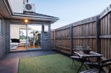 https://images.listonce.com.au/custom/160x/listings/228-gladstone-parade-glenroy-vic-3046/090/01010090_img_05.jpg?PoBdsZubl_k